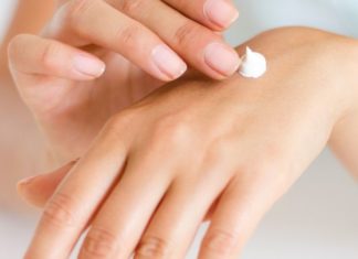 The Perfect Way to Apply Moisturizer for Radiant, Flawless Skin