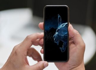 How to Set Your Phone Wallpaper Without Zooming, Cropping, or Stretching It