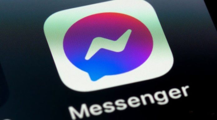 Unveiling Messenger Espionage: Stealthy Access to Conversations on Phones and Desktops