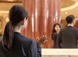 Hotel Receptionist Always Says No Vacancy When a Couple Arrives Late at Night, Why?