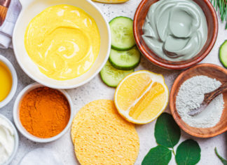 Brighten Even the Darkest Skin with a Lemon Honey Mask