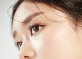 8 painless, easy DIY natural lip plumping tips that work