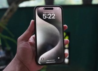 Protect Your Eyes from iPhone Nighttime Use