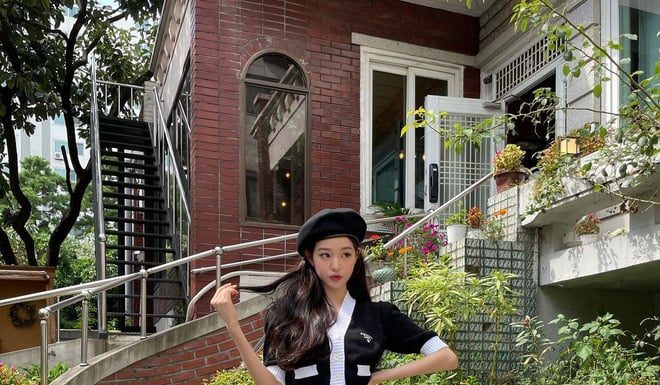 Gen 4 Beauties Showcasing a Range of Enchanting Summer Outfits to Inspire Your Wardrobe