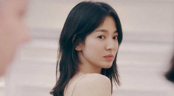 4 Youthful and Chic Medium-Length Hairstyles Embraced by Korean Celebrities