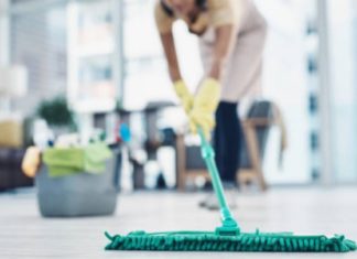 Clean Your Floor During Humid Weather by Adding This Amazing Secret Ingredient