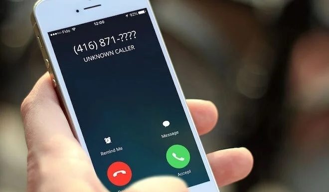 5 Phone Calls You Should End Immediately to Avoid Losing Your Money