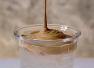 The Ultimate Refresher: Coconut-Cacao Bliss for a Thirst-Quenching Experience