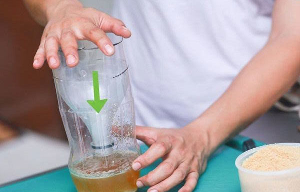 Half Can of Beer Placed in Garden Corner, Wife Calls Husband in the Morning to Show Him Something Unusual