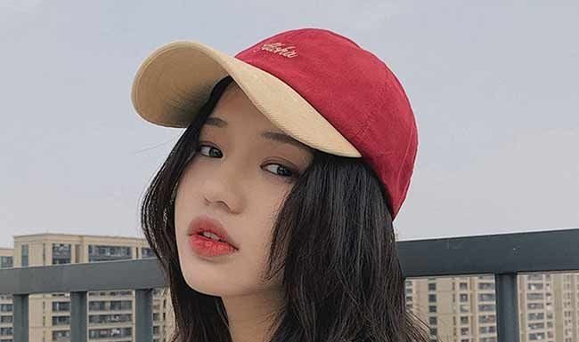 How to Rock a Baseball Cap: A Fashionable and Youthful Accessory