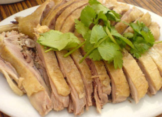 A Few Drops of This Spice Will Remove the Fishy Smell from Boiled Duck, Making It Delicious and Flavorful