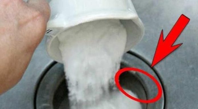 Pouring a cup of salt down your drain, something magical happens, everyone will praise