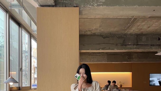 4 Wide-Leg Pants That Are Set To Be The Defining Trend Of 2024, Ensuring You Stay Stylish Throughout Summer