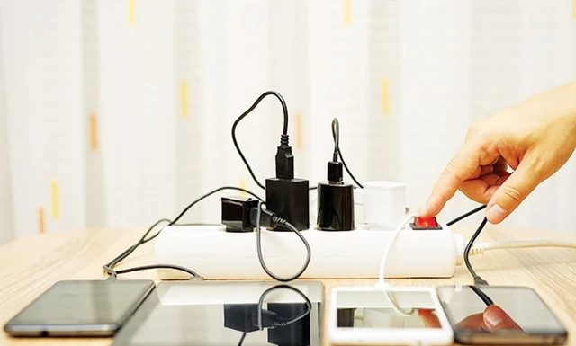 8 Home Appliances That Secretly Suck Up Energy: EVN Tips to Slash Bills This Summer