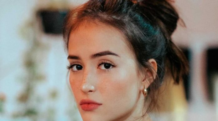 What Causes Acne and How to Prevent It: The Basics Every Woman Should Know