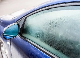 Car Window Stuck in Humid Weather: Solution
