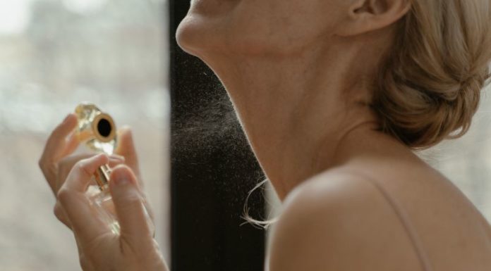 Improper Perfume Spraying Techniques Can be Detrimental to Health