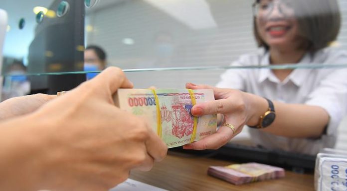 7 things to keep in mind when sending money abroad to avoid losing money