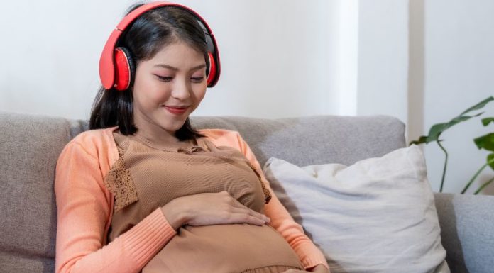 Does Speaking Loudly While Pregnant Affect the Fetus?