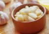 Lightning-Fast Garlic Peeling Secrets: Unlock the Odorless Delicacy