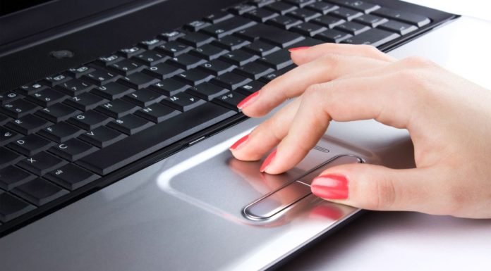 Unlocking the Power of Your Laptop: Mastering the Touchpad on Windows 10 and 11.