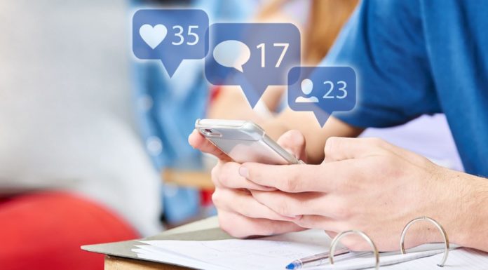 How to Reset Your Old Profile Picture and Keep Likes and Comments on Facebook