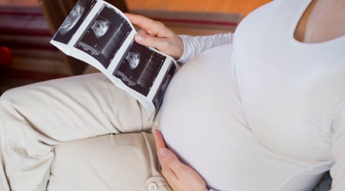 Does a Wide Nose Bridge During Pregnancy Indicate a Baby Boy?