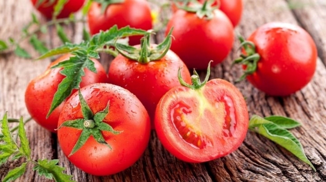 Which Number of Sepals Should You Choose When Buying Tomatoes: 5 or 6?