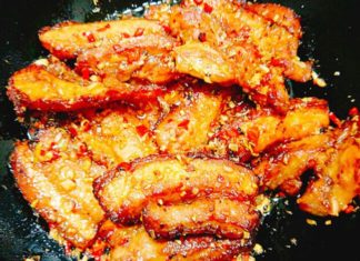 Crispy and Flavorful Lemongrass-Infused Delicacies: A Home-Cooked Delight