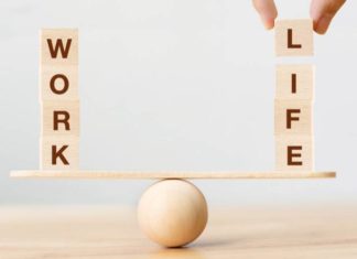 What is Work Life Balance? Ways to Effectively Balance Your Work and Life