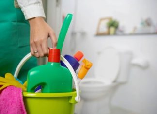 Should You Keep the Bathroom Door Open or Closed When It’s Not in Use? The Answer May Surprise You!