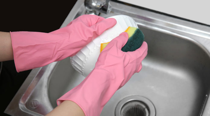 8 Spring-Cleaning Essentials You Need for a Spotless Home This New Year