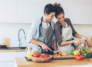 15 Inexpensive and Romantic Valentine’s Day Date Ideas