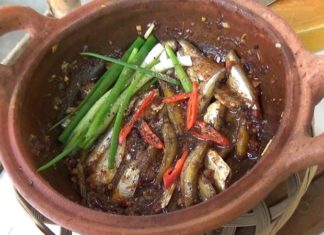 “A Spicy and Delicious Dish: Garlic and Chili Braised Fish”