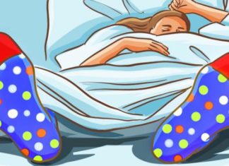 Why Should You Wear Socks to Bed?