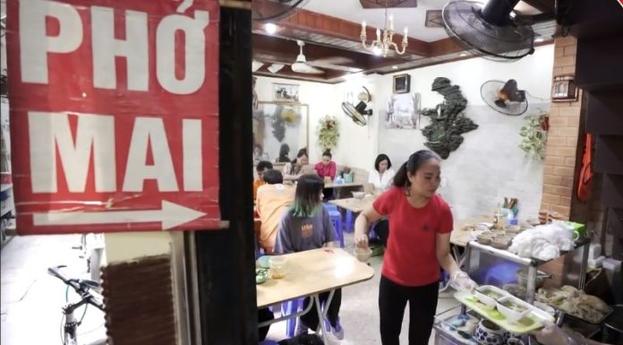 The Best-Kept Secret: Over 30 Years of Legendary Chicken Pho in a Hidden Alley