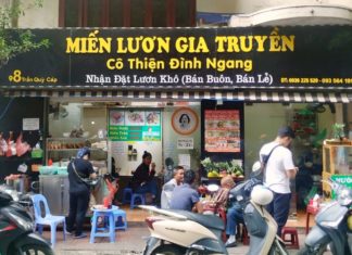 Taste the 4-Decades-Old Traditional Eel Vermicelli in Hanoi