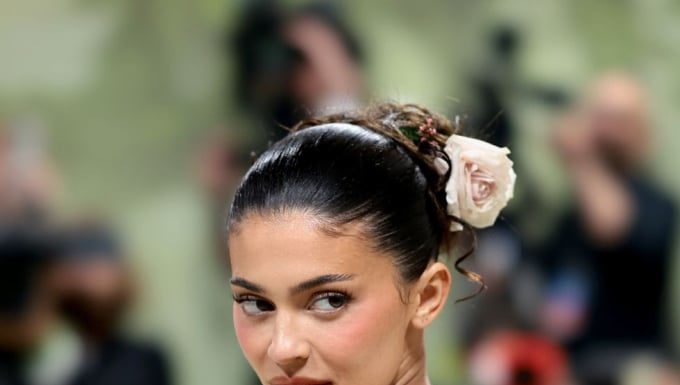 The 10 Most Jaw-Dropping Looks From Met Gala 2024