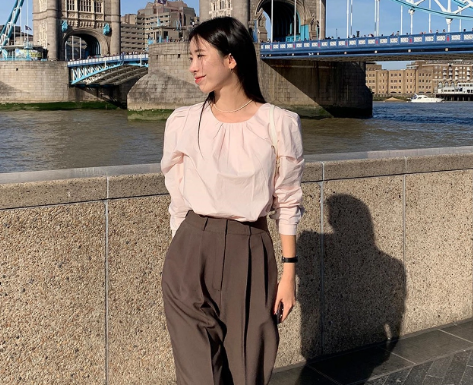 The Ultimate Guide to Denim: 4 Styles to Flatter Curvier Thighs