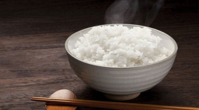How Many Calories Are in a Bowl of Rice? Is Eating Rice Fattening?