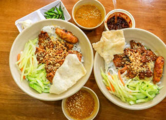 10 Authentic Da Nang Cuisine Experiences in Ho Chi Minh City