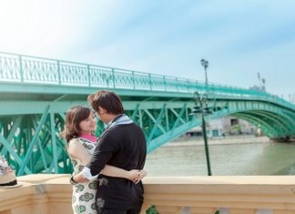 10 Valentine’s Day Gestures That Will Sweep Her Off Her Feet