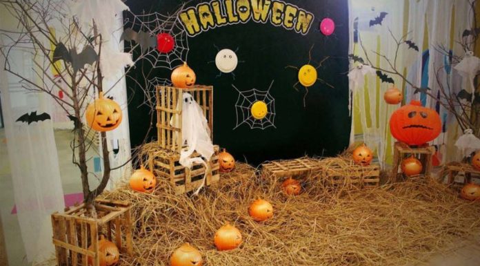 10 Fun and Spooky Halloween Stage Decoration Ideas That Are Simply Boo-tiful