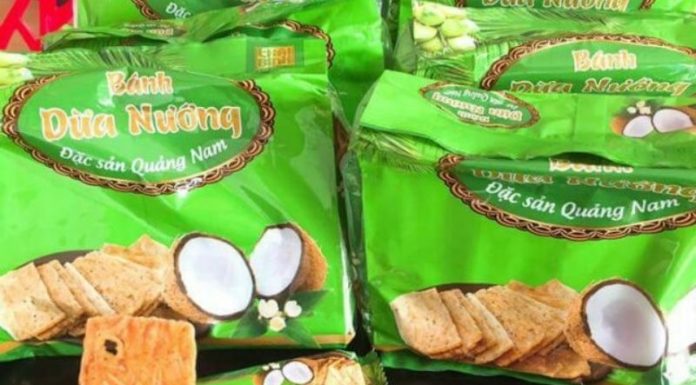 How Many Calories Are in 100g of Toasted Coconut Cake? Is It Fattening?