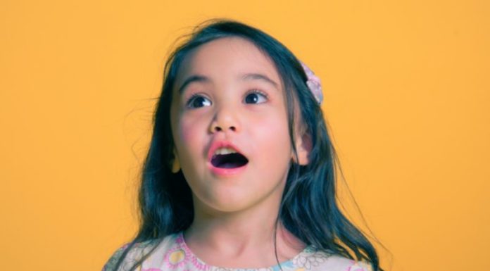 “The Ultimate Guide to Birthday Wishes: 20+ Fun, Heartwarming, and Hilarious Messages for Your Sister”