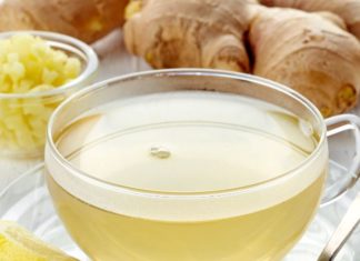 3 Drinks That Make Women Look Younger Than Their Age