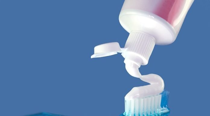 4 Effective Ways to Remove Fish Odor From Your Hands After Scaling Fish