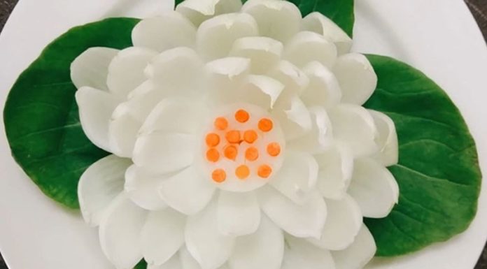 The Ultimate Guide to Vegetable Carving: 4 Ways to Create Stunning Lotus Designs for Vegan Feast