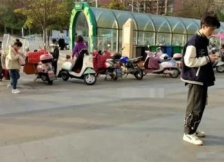 Don’t Touch Your Phone at These 4 Crucial Times: A Simple Rule to Live By