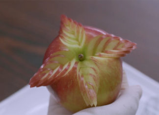 9 Artistic Ways to Carve Fruits That Will Impress Your Mother-in-Law
